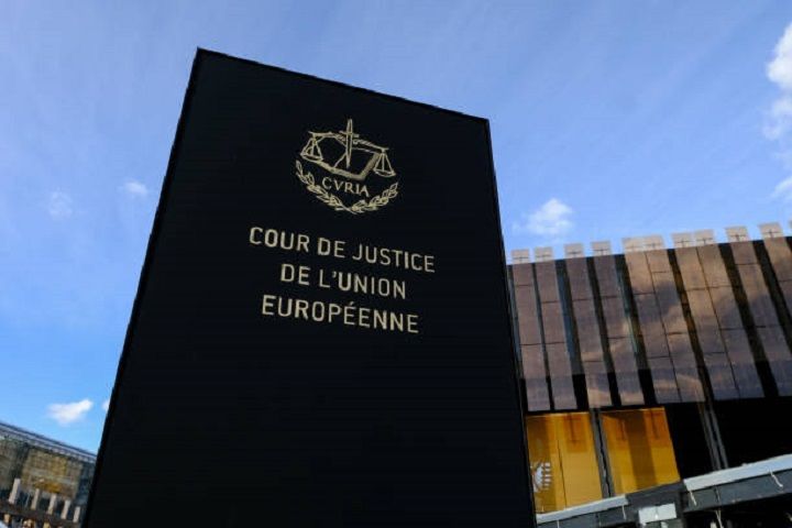 LA COUR DE JUSTICE EUROPEENNE INVALIDE LES SANCTIONS DE L'UE CONTRE DEUX OLIGARQUES RUSSES
